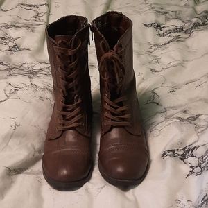 Late Century Combat Style Boots👢